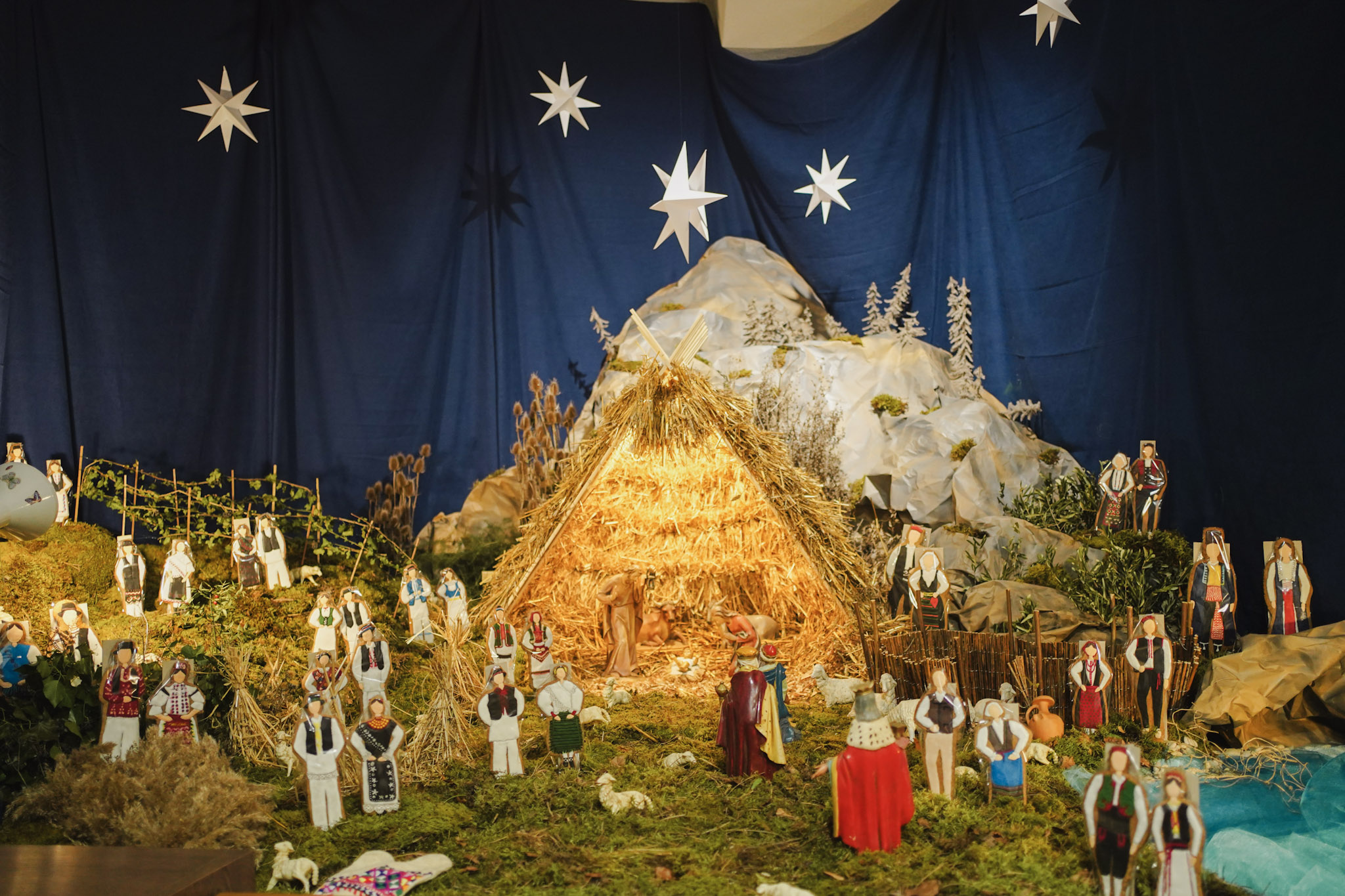 Jaslice u crkvi Majke Božje Lurdske Jaslice u crkvi Majke Božje Lurdske