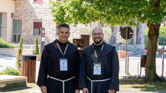 Asiz: Kapitul na rogožinama (Under 10)